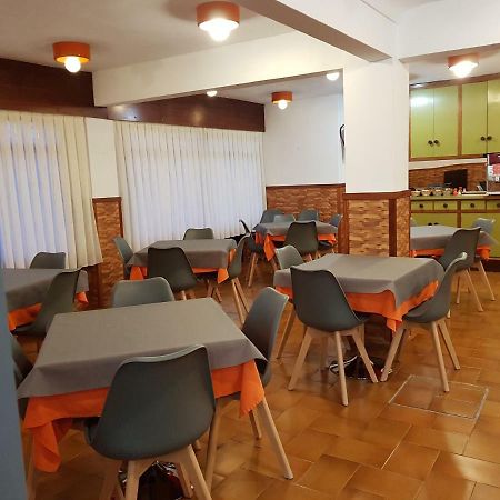 Hostal Rosi Laredo Exteriör bild
