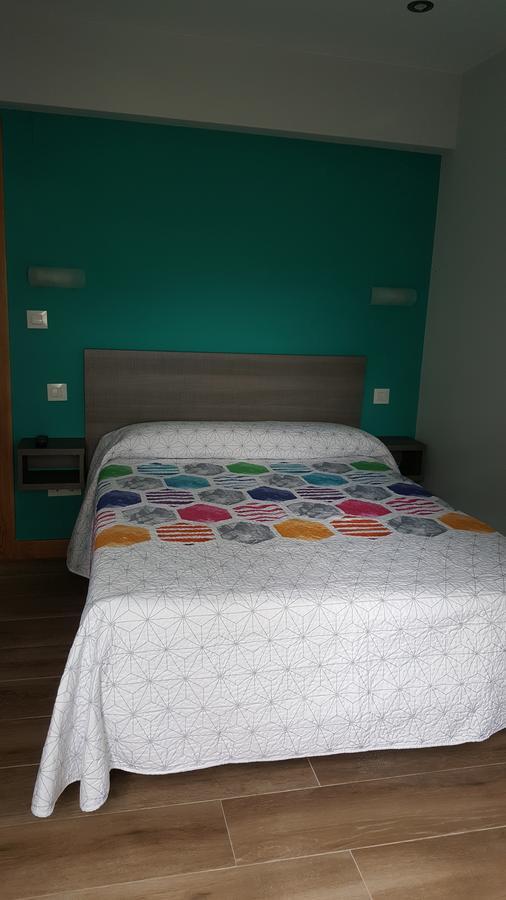 Hostal Rosi Laredo Exteriör bild