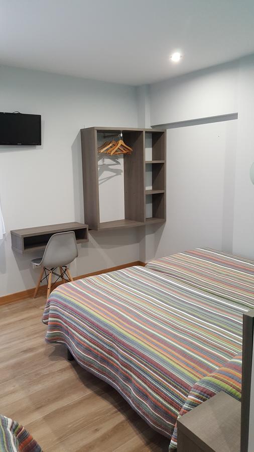Hostal Rosi Laredo Exteriör bild